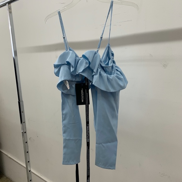 BABY BLUE LONG SLEEVE CROP TOP - Picture 2 of 3